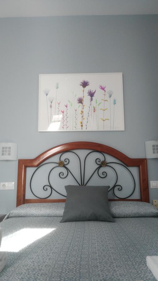 Hostal Azahar กอร์โดบา ภายนอก รูปภาพ